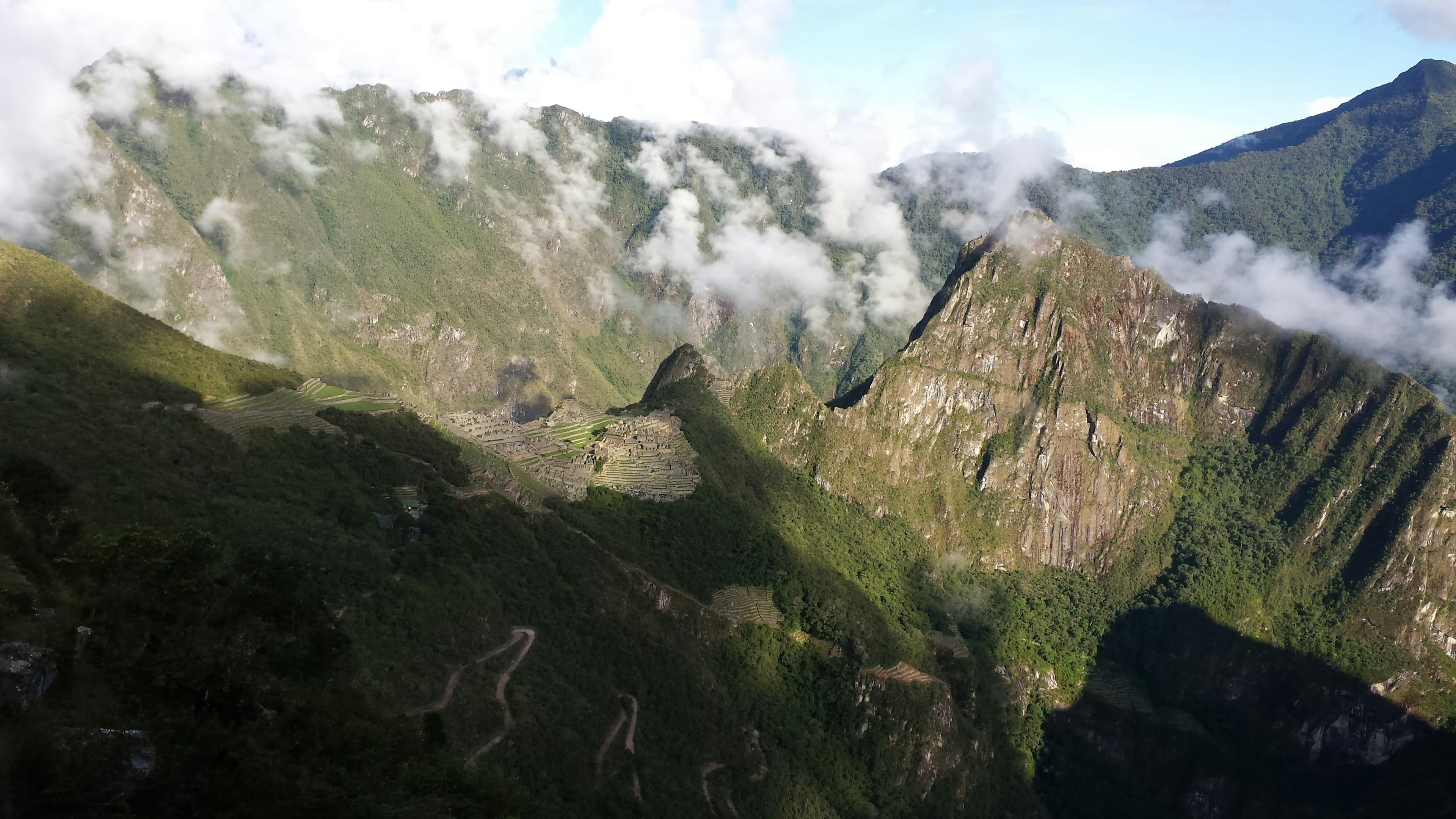 Machu Picchu — wide 01